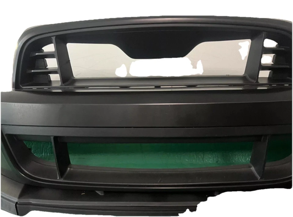 Fits 2010-2014 Ford Mustang GT500 Style Front Bumper Assembly Foto 4 de 4