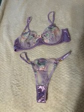 VTG Beautiful Purple Satin Bra And Panties With Flower Embroidery Set Size L