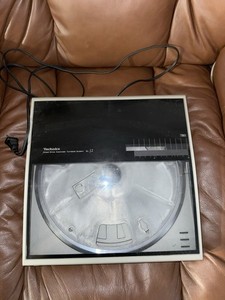 TECHNICS DIRECT DRIVE AUTOMATIC TURNTABLE SYSTEM SL-J2