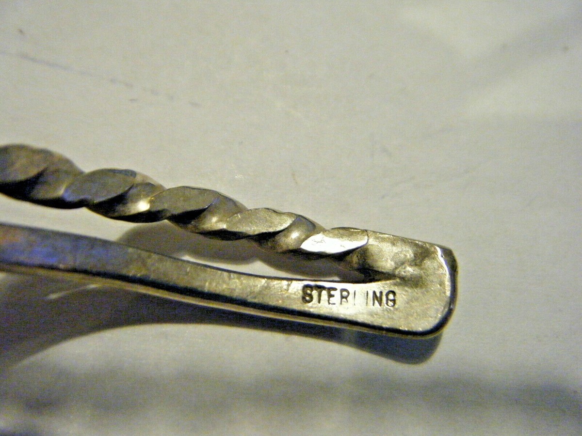 Vintage 1970s Modern Twisted Wavy Studio Cuff Bracelet Sterling
