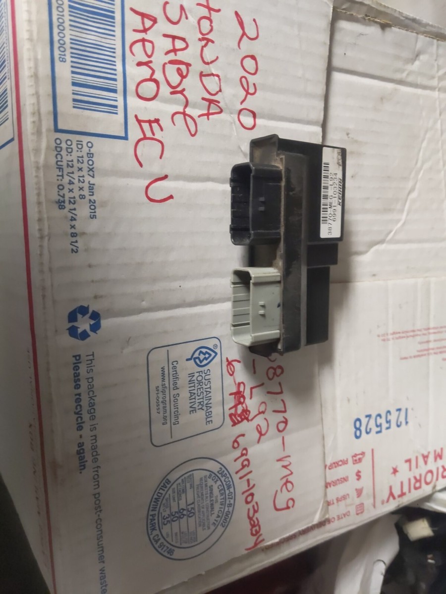 スウィッチ HONDA 10-20 SHADOW AERO 750 VT75 ECU COMPUTER CDI 38770-MEG