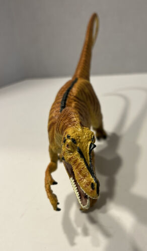 Safari Ltd Wild Safari Velociraptor Dinosaur Figure Model Toy 1993 - Picture 3 of 5