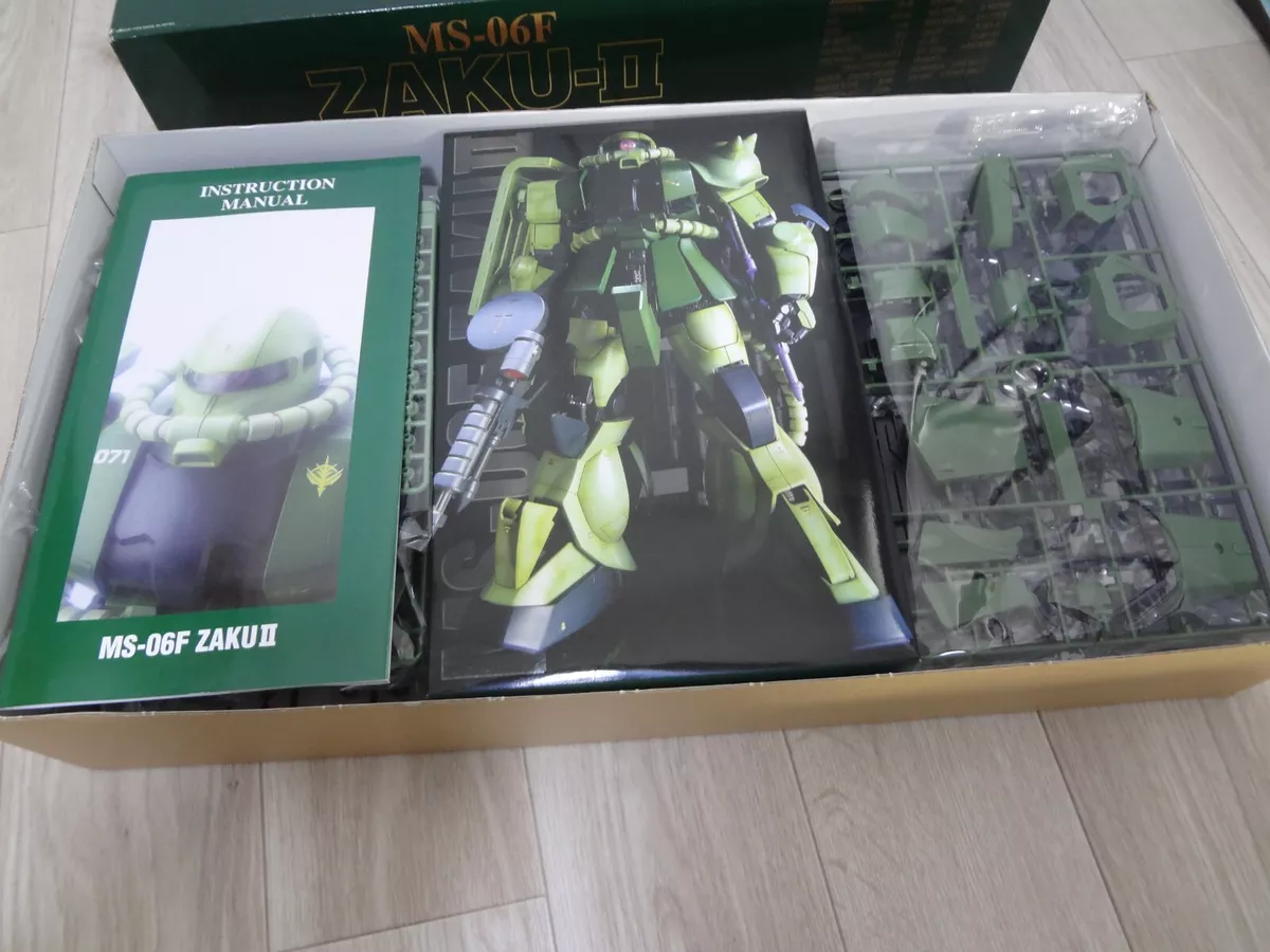 PG PERFECT GRADE 1/60 MS-06F ZAKU-II BANDAI 1/60 MOBILE SUIT GUNDAM Model kit
