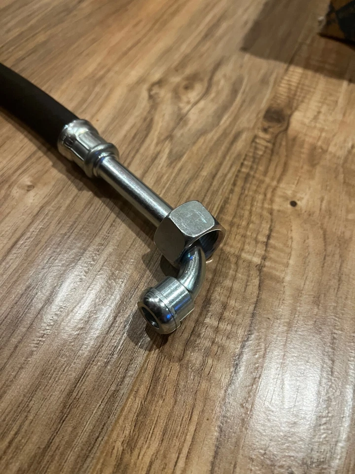 Mercedes-Benz Upper Oil Cooler To Oil Filter Pipe - M110- A1101870682 - Image 3 of 4