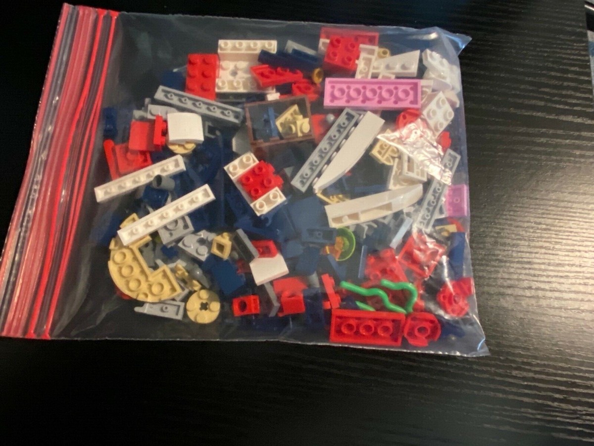 LEGO Creator 3 in 1 Shark 31088 RETIRED SET- complete set. Retails