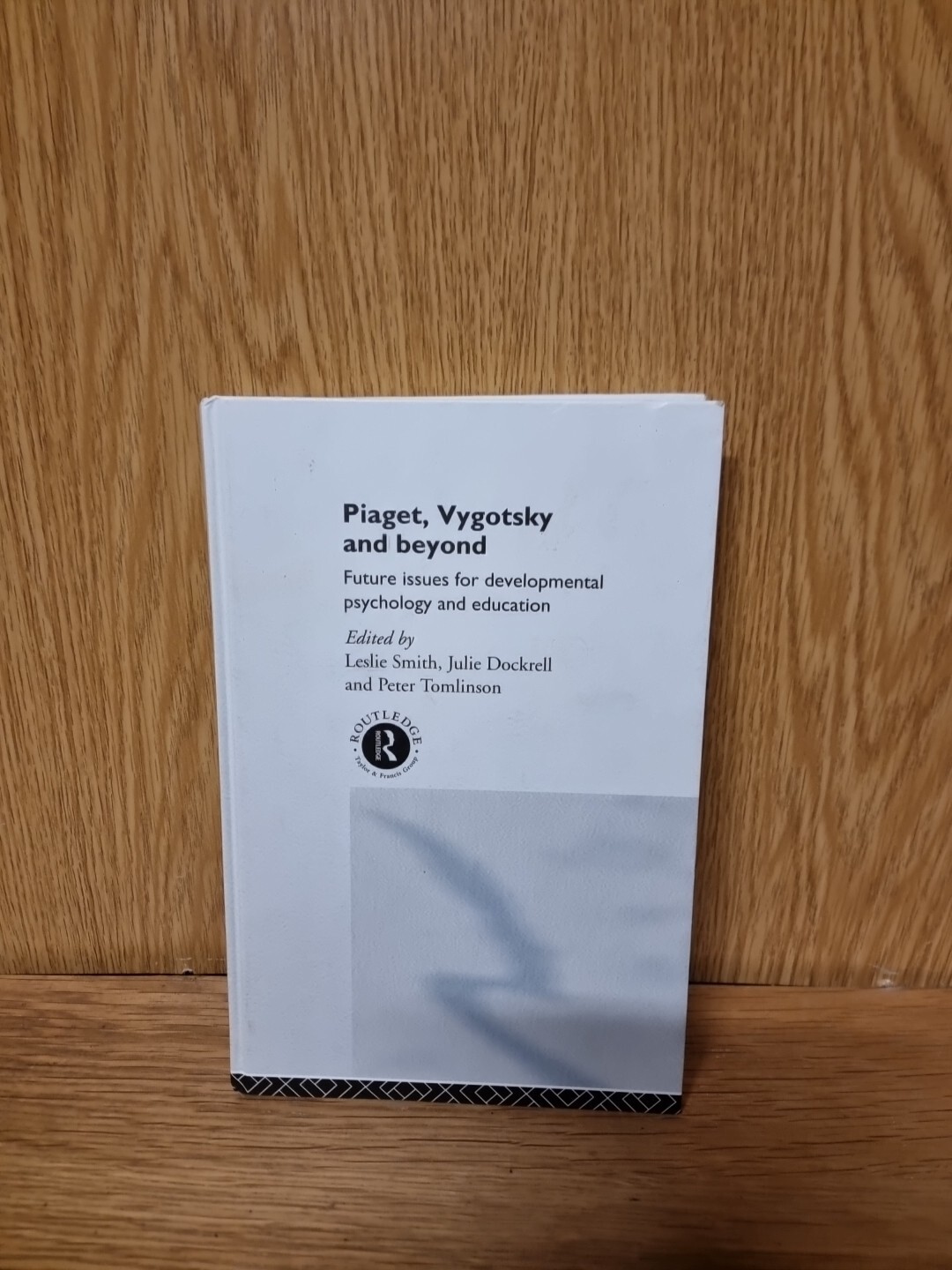 Piaget, Vygotsky & Beyond: Future issues for developmental psychology...(29b)