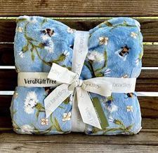 Vera Bradley Cozy PLUSH Throw Blanket BEE GARDEN BLUE Bees Flowers NWT SEALED