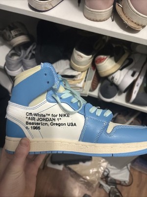 Air Jordan 1 Sneakers Off-White/University Blue, Size 7
