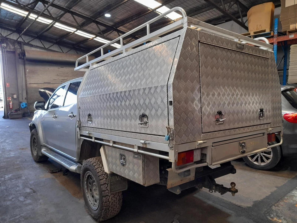 ISUZU DMAX ENGINE DIESEL, 3.0, 4JJ1, TURBO, RC, 4WD, 08/14-10/16 - image 2 of 4