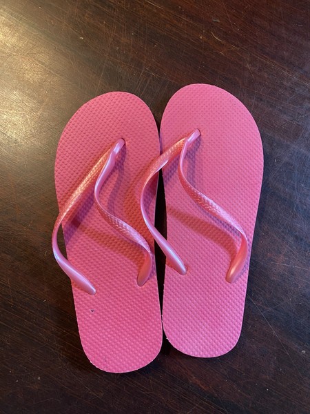 Old Navy Pink Flip Flops Womens 8.5 Thong Sandals Rubber NWOT