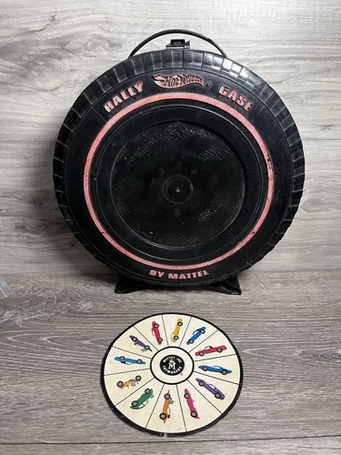 VINTAGE 1967 HOT WHEELS 12 Car Rally Case Redlines Carry Collector W/Label