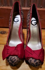 Guess Size 7 Cheetah Heels With Red Bow (RARE VINTAGE) 