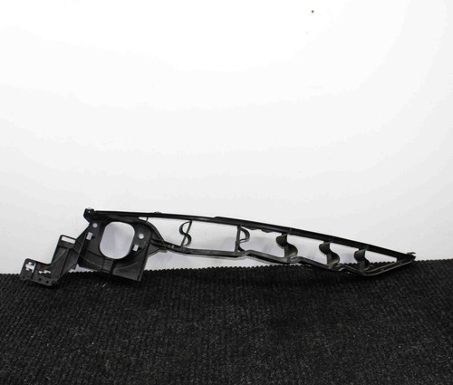 BMW X5 E70 Kotflügelhalter vorne links 7157989 3.0 Benzin 171kw 2010 27290646