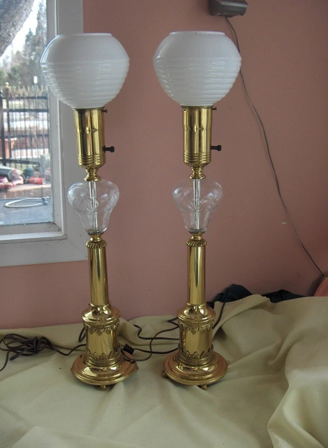 2 Vintage Ornate Brass Glass Buffet Sideboard Table Mantle Lamps