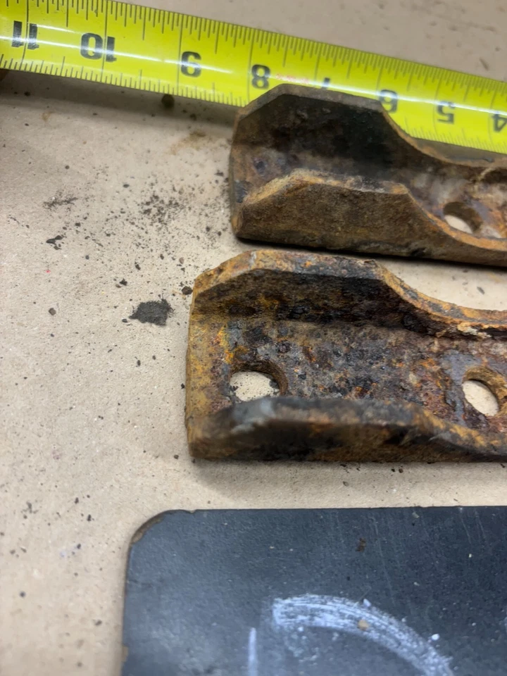 FORD F250 F350 STERLING 1980-1997 10,25 EJE TRASERO BARRA ESTABILIZADORA SOPORTES ALMEJA Foto 2 de 4