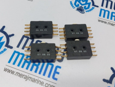 ABB 480 Main Distribution Micro Switch MNS / Menge 4PCs