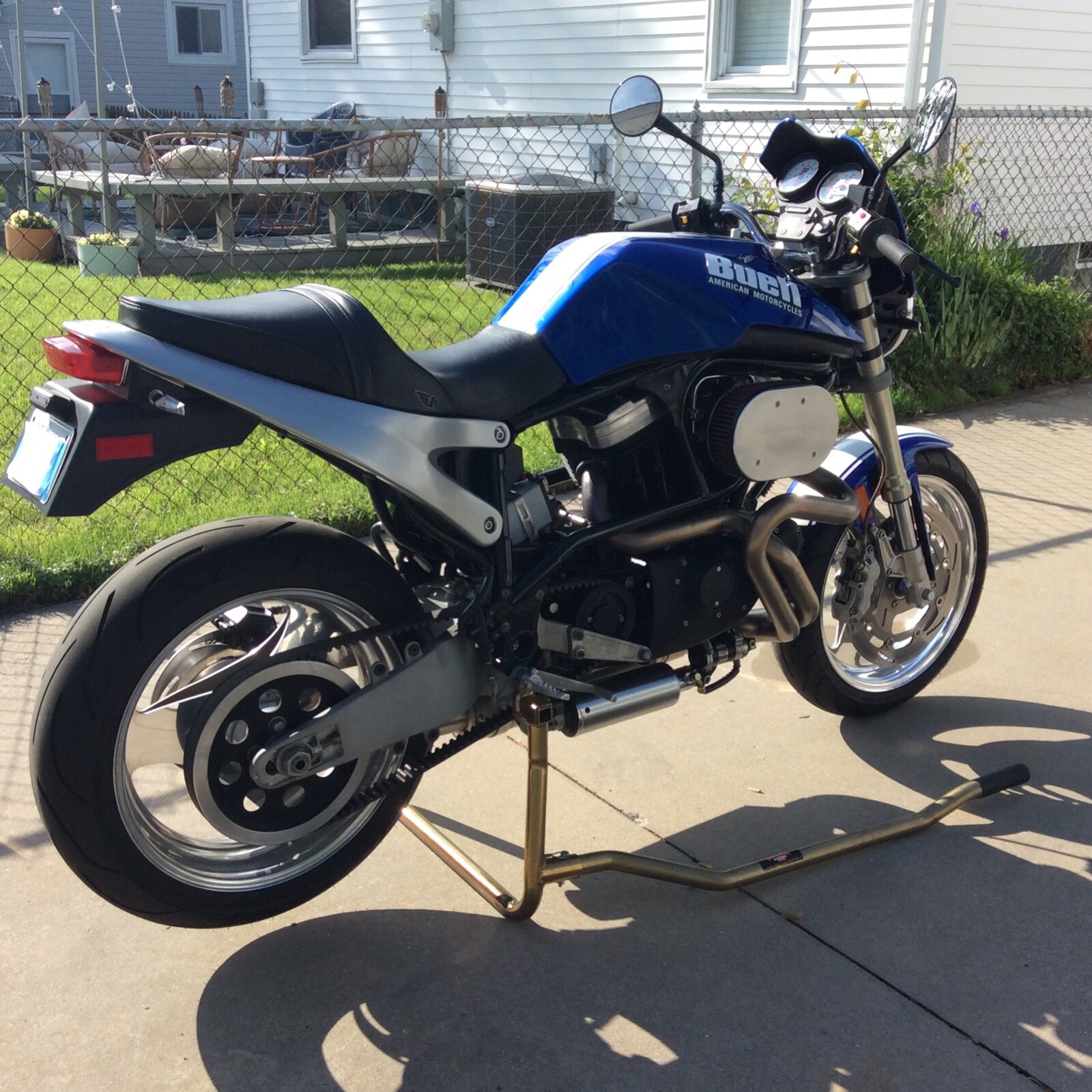 Image 1 - 2001 Buell