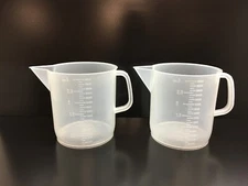 Kartell Polypropylene Measuring Jugs Short Form 3000mL Per Alimenti Lot 2 PCS