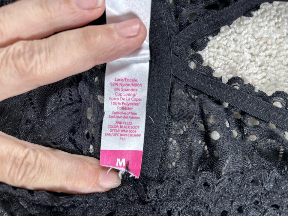 Sujetador lencería No Boundaries Bralette para mujer de encaje medio suave inalámbrico elástico Foto 4 de 4