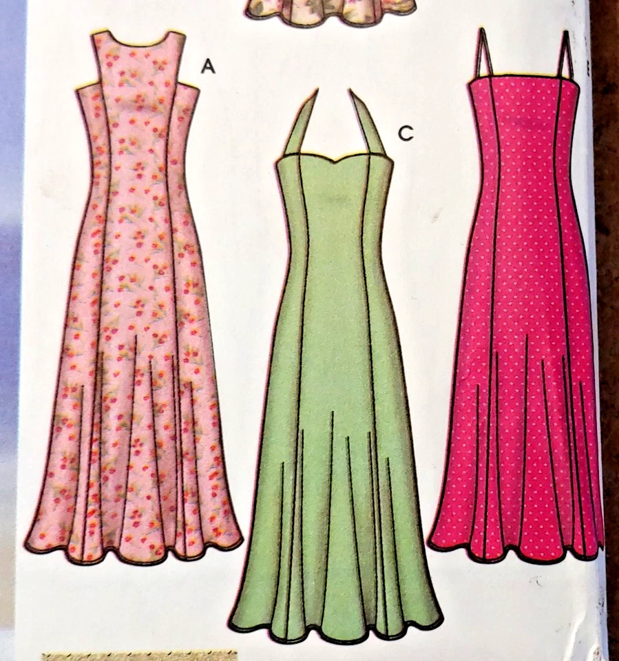 Simplicity 5498 Misses' 2 Lengths Petite Sundress size 4,6,8,10 From Year 2003 - Image 4 of 4
