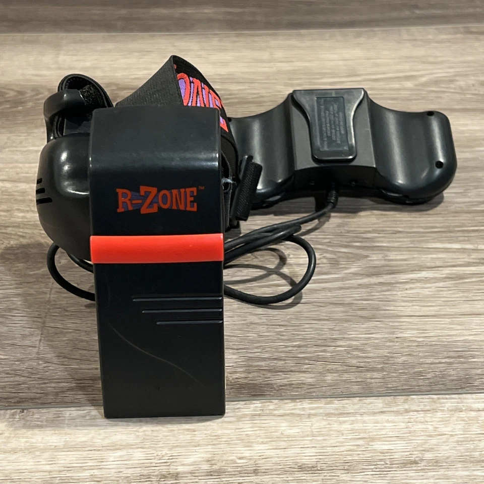 Vintage 1996 Tiger Electronic - R-Zone - LCD Game System - Image 3 of 3