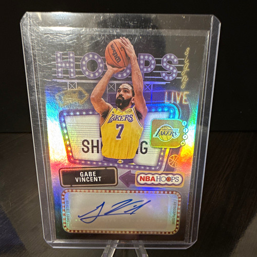 Gabe Vincent – 2025-26 Topps Hoops Basketball · Hoops Signs #HS-GV Gabe Vincent