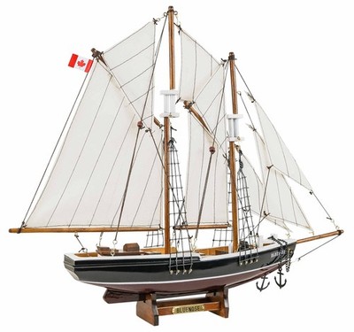 SAILINGSTORY Wooden Sailboat Model Ship Bluenose 1/110 Scale Small, Black 