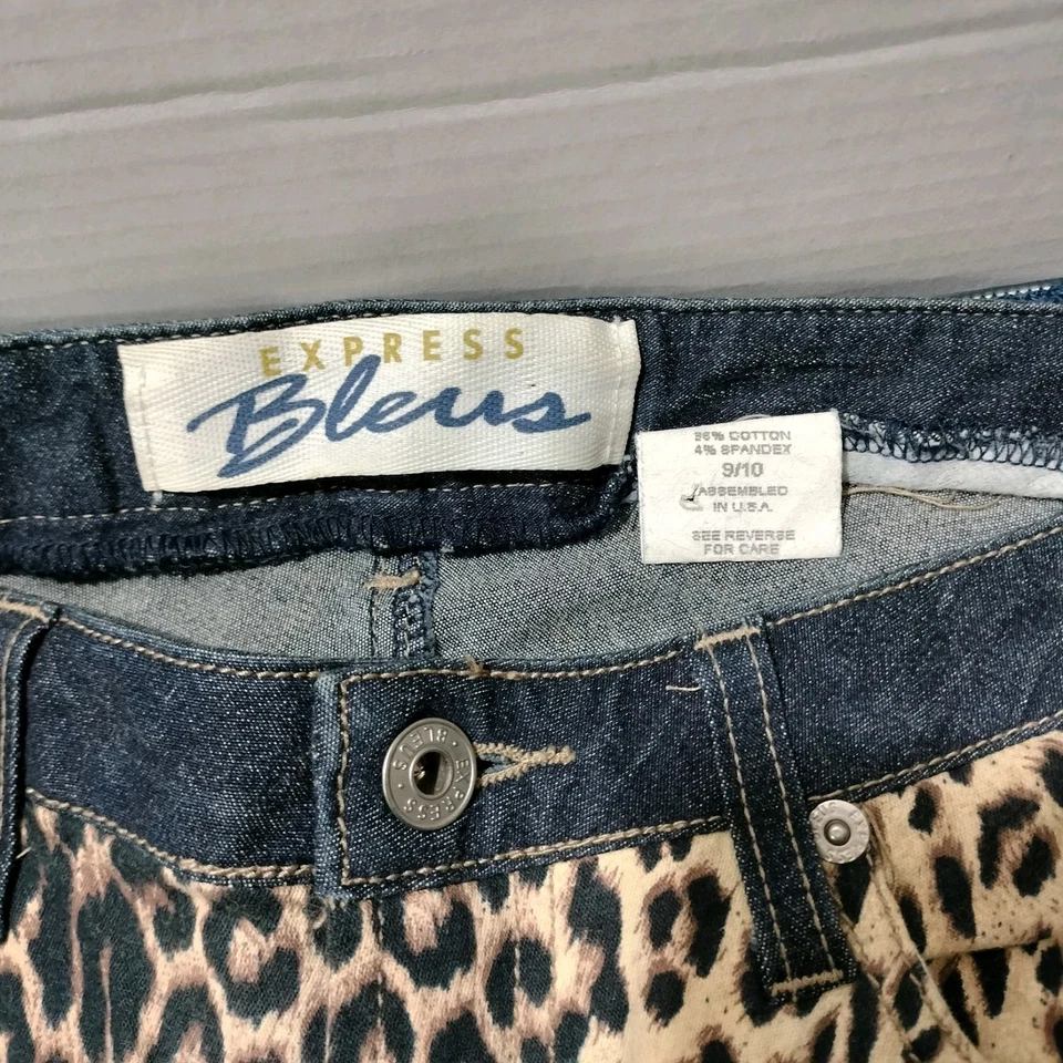 Pantalones de mezclilla Express Blues para mujer talla 9/10 R tiro medio estampado de leopardo azul Foto 3 de 4