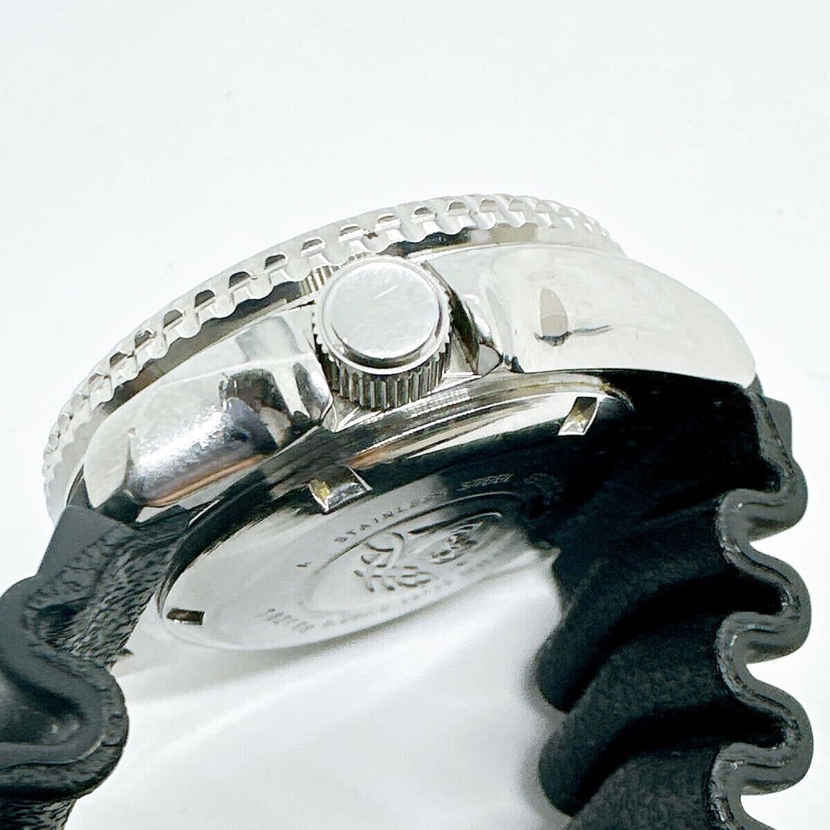 SEIKO 7S26-0020 SKX007 Black Boy Divers Watch AT 200m From SEIKO 7S26-0020 SKX007 Black Boy Divers Watch AT 200m From