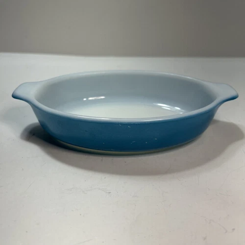 Pyrex Tableware Blue Baking Dish 700-10oz Glass Oval Vintage 7” Long Used