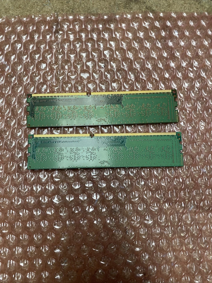 SAMSUNG M378B5173EB0-CK0 8GB (2x4GB) PC3-12800U DDR31600MHZ DESKTOP MEMORY RAM - Image 2 of 3