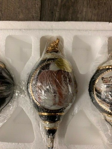 NEW! Bradford Editions Majestic Cats Ornaments Set of 3 - Picture 3 of 6