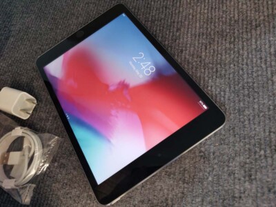 ipad mini３ 128G Apple iPad mini 3 - 16GB - Wi-Fi 4G - 7.9