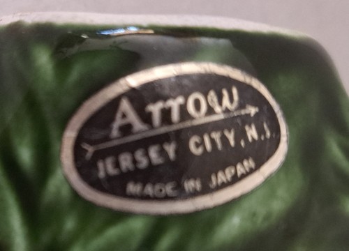 Bear Head Salt & Pepper Shakers Tray Green Arrow Jersey City NJ Vintage Japan - Picture 5 of 6