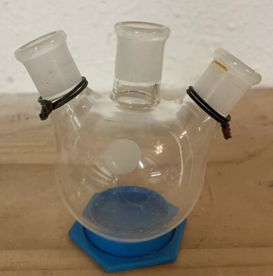 Unmarked 100ml Three Neck Round Bottom Boiling Flask