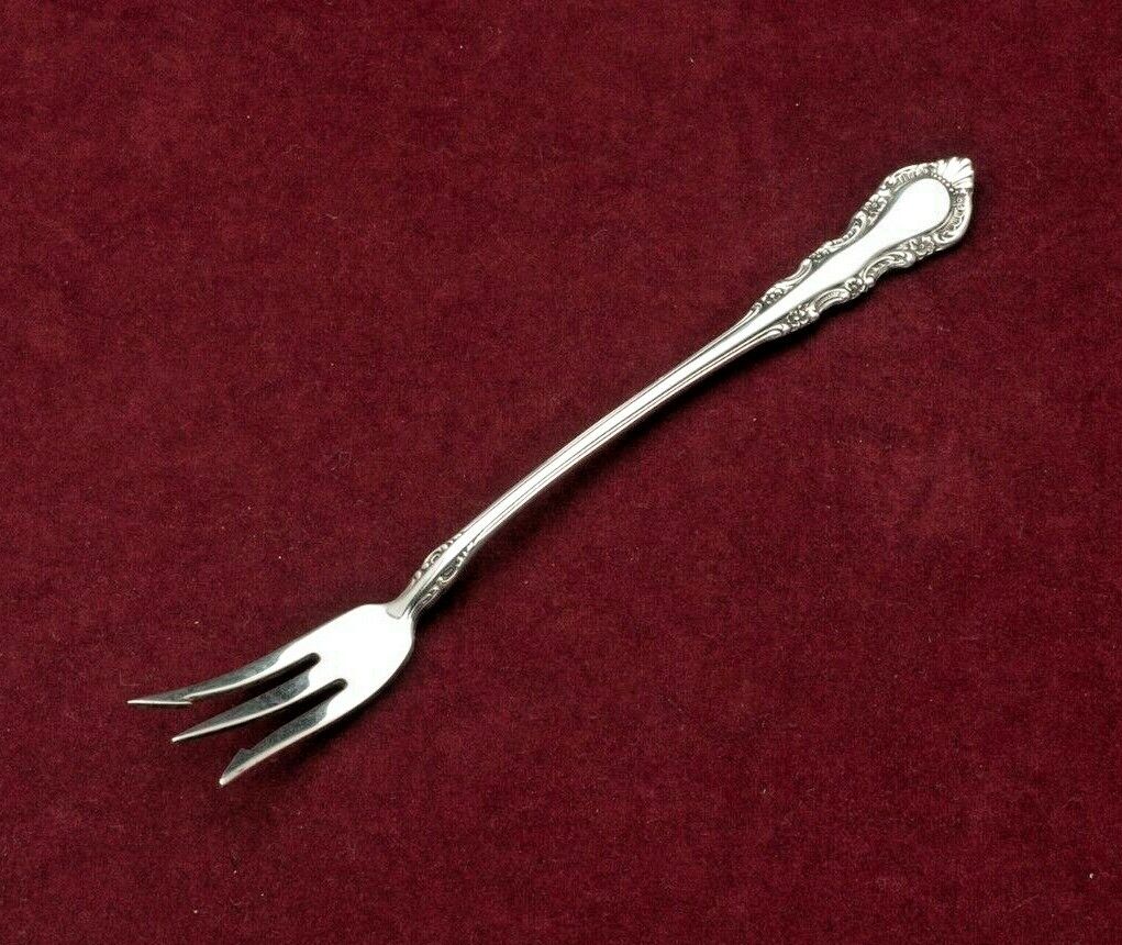 Georgian Rose by Reed & Barton Sterling Olive or Pickle Fork 5.75"