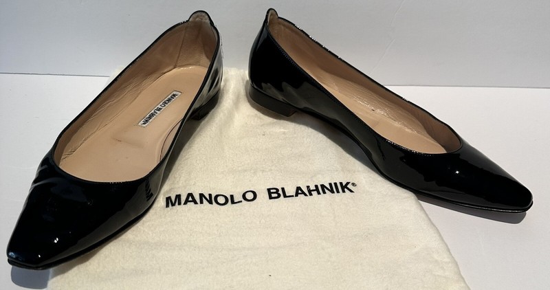 MANOLO BLAHNIK Black Patent Leather Flats Loafers Slipper Moccasin Shoes Bag 9.5