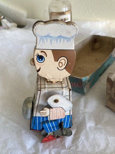 Yone Toys Tin Wind Up Mechanical Big Joe Chef Working Vintage 1960’s Japan - Picture 6 of 15