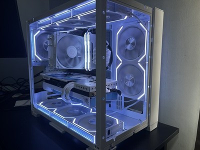 Powerful 1440P All White Gaming PC - RX 6800XT 5600x 16gb DDR4 1TB m.2 SSD