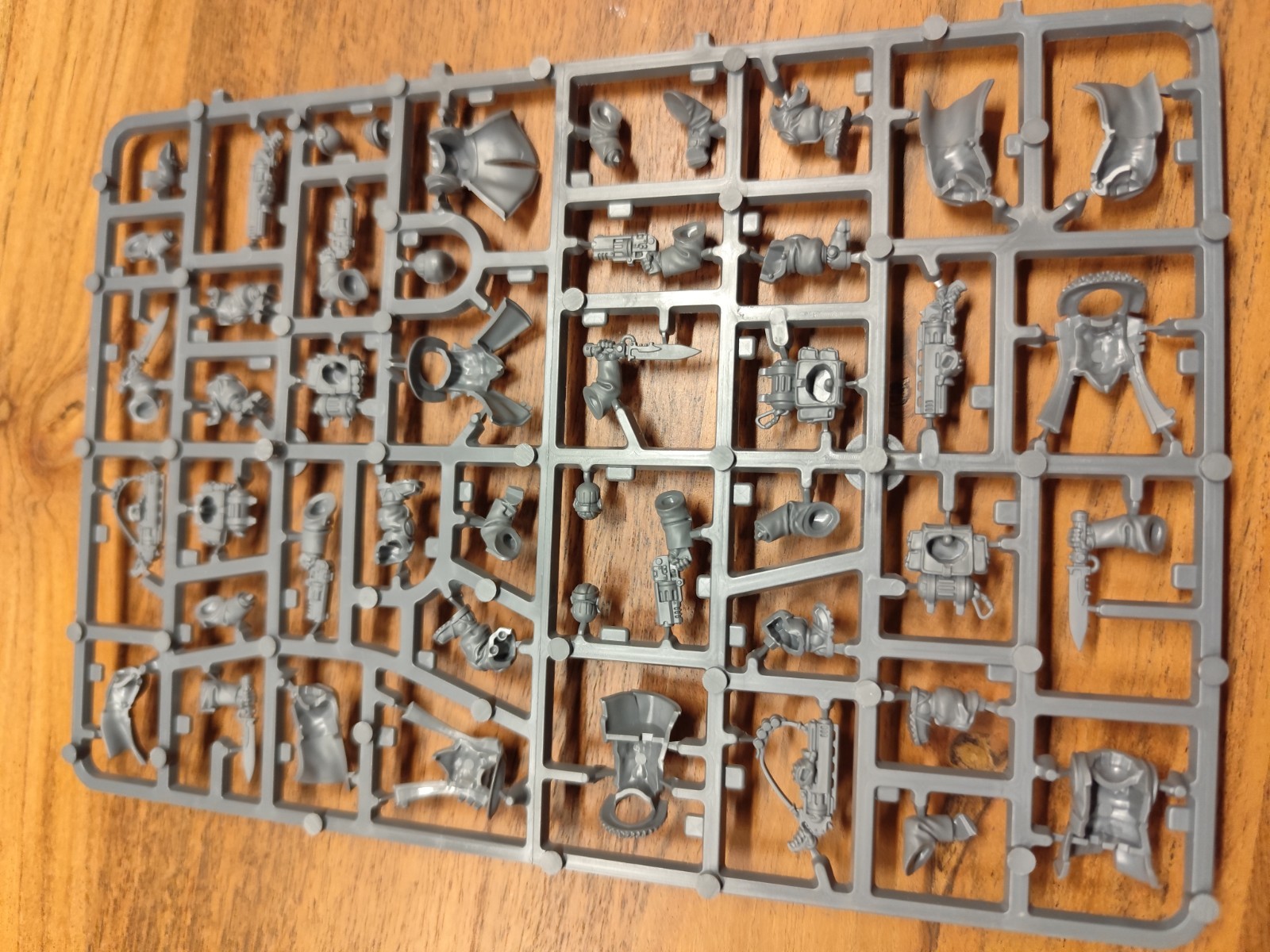 Yaegir Theyn - Kill Team Hernkyn Yaegirs Leagues Of Votann 40k - Nuovo NoS