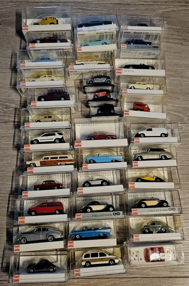 Konvolut Busch 35 Modellautos 1:87 , alle In OVP