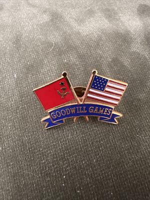 Vintage Dual Flags RUSSIA & USA 1990 Seattle Goodwill Games Pin