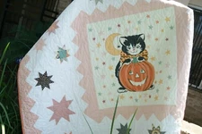 Moda KITTY CORN STARS Charm Panel Quilt Kit Binding Pattern Urban Chick HALLOWEE
