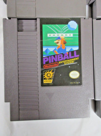 Nintendo NES 4 Games. 3-D World Runner, Tecmo NBA Basketball, Pinball, Ice Hocke