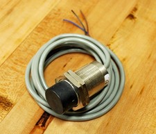 Honeywell 972AB4XM-A3N-L Proximity Switch - USED