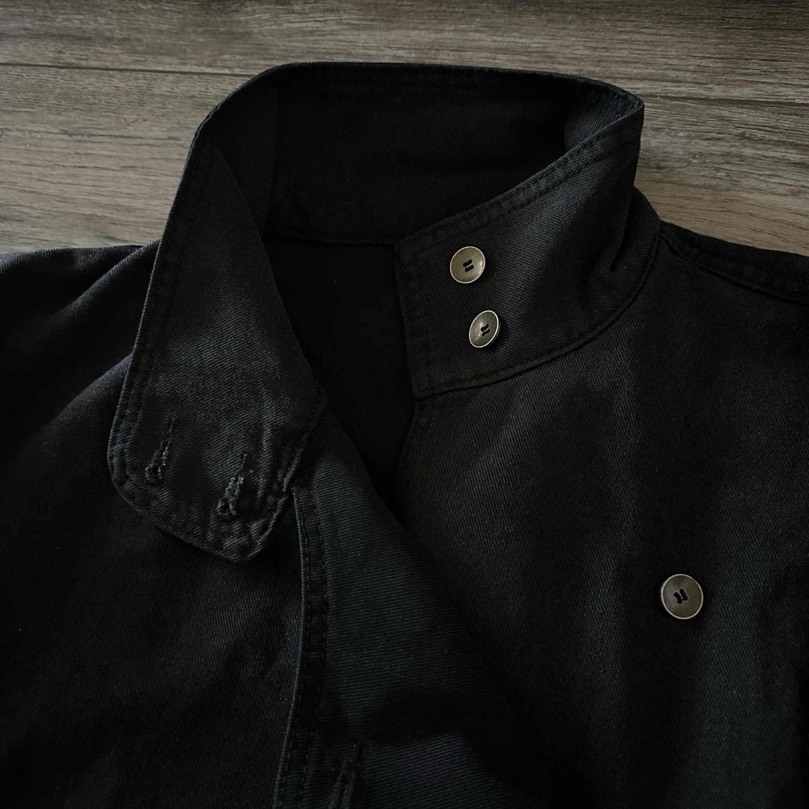 90s Style Vintage Denim Jacket - product detail image 2