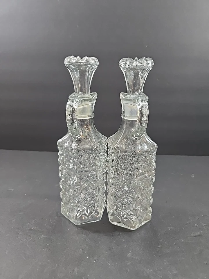 Juego de jarra de aceite y vinagre Anchor Hocking Wexford con tapones Foto 4 de 4