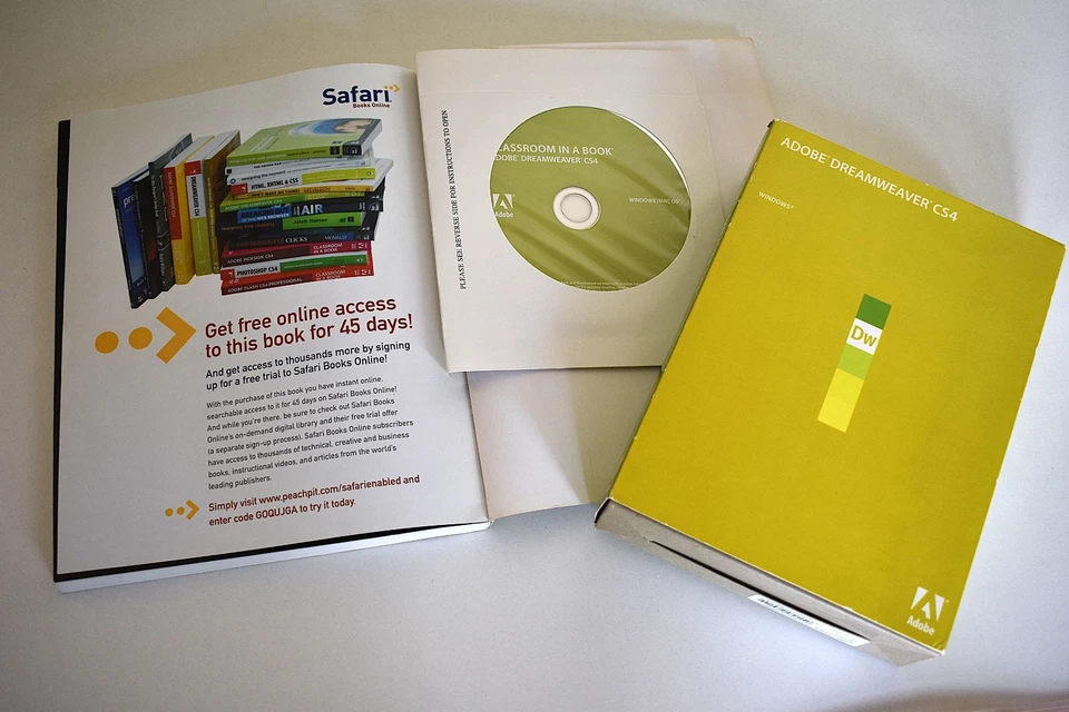 Adobe Dreamweaver CS4 Windows-Adobe Dreamweaver Classroom in a Book +Free CS4 BK - Image 4 of 4