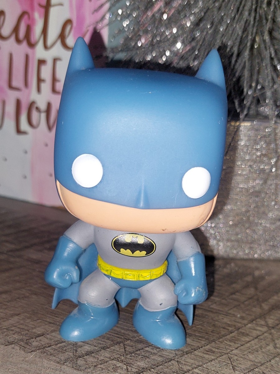 Rare 2010 Funko Pop Original Blue Suit Batman # 01 Figure DC