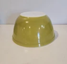 Vintage Pyrex #402 Avocado Green Mixing/Nesting Bowl 7.25" 1 1/2 Quart Qt